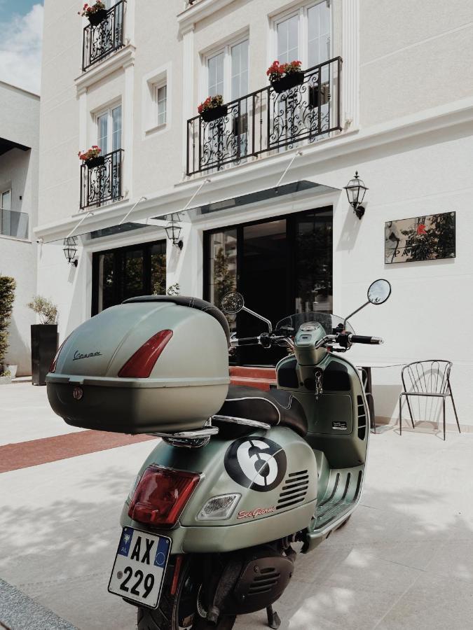 Ruby Palace Vlorë 外观 照片