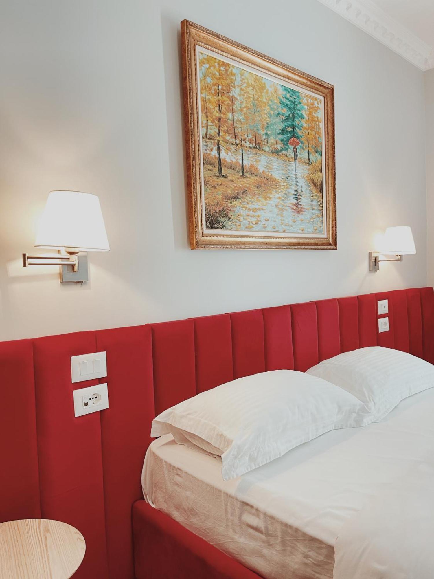 Ruby Palace Vlorë 外观 照片
