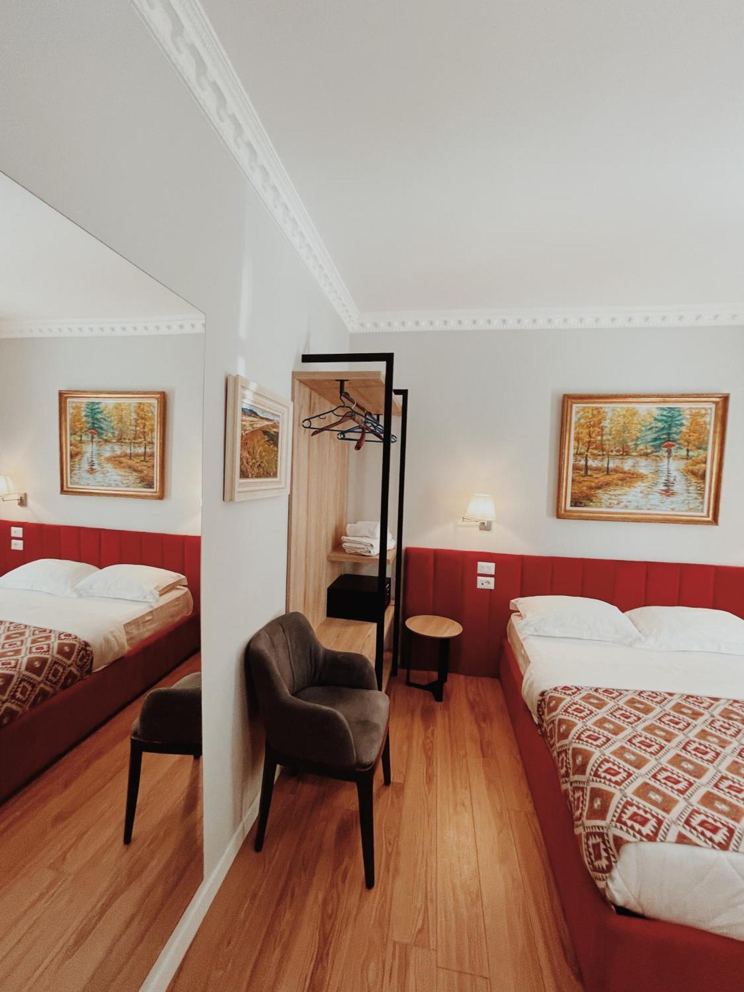 Ruby Palace Vlorë 外观 照片
