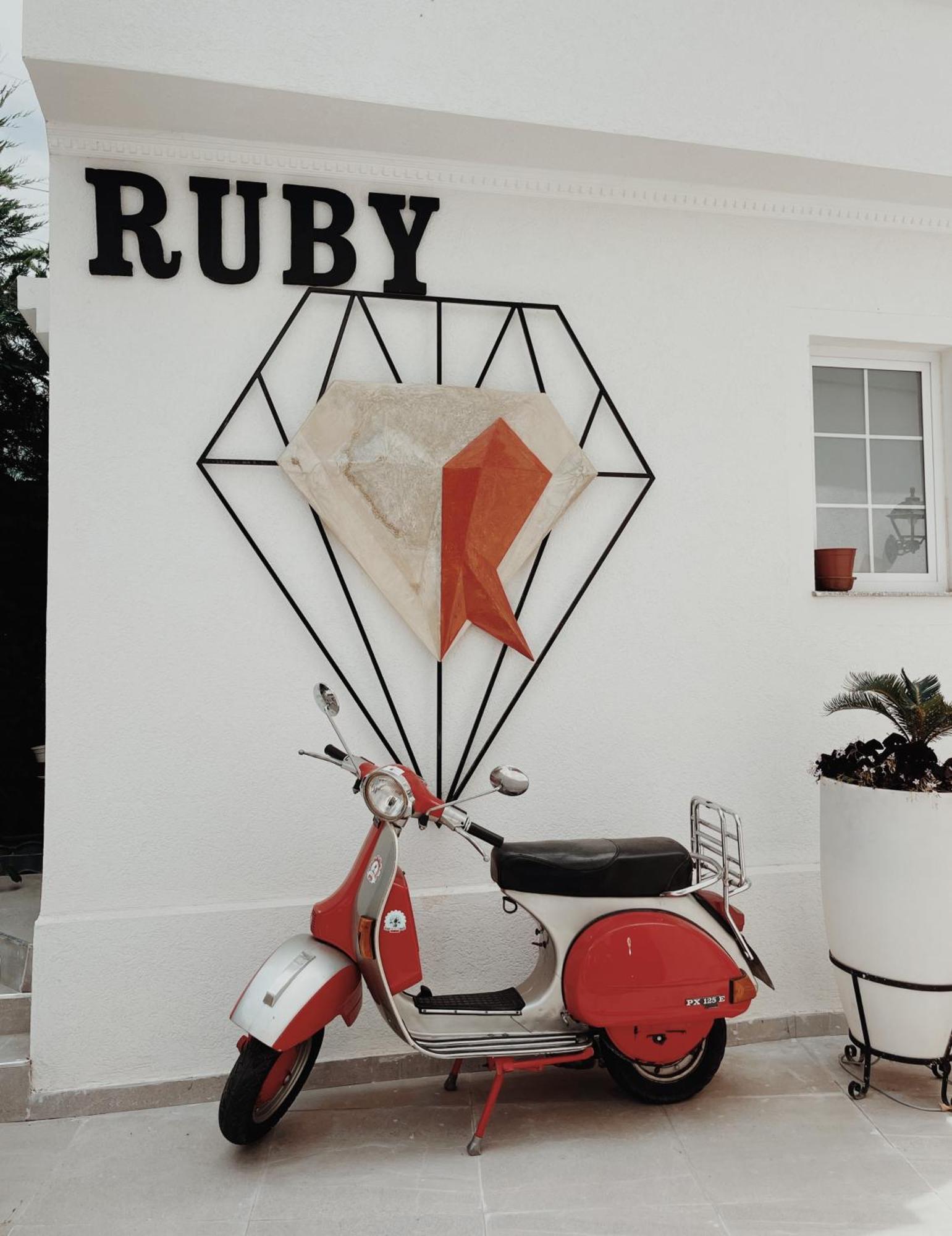 Ruby Palace Vlorë 外观 照片