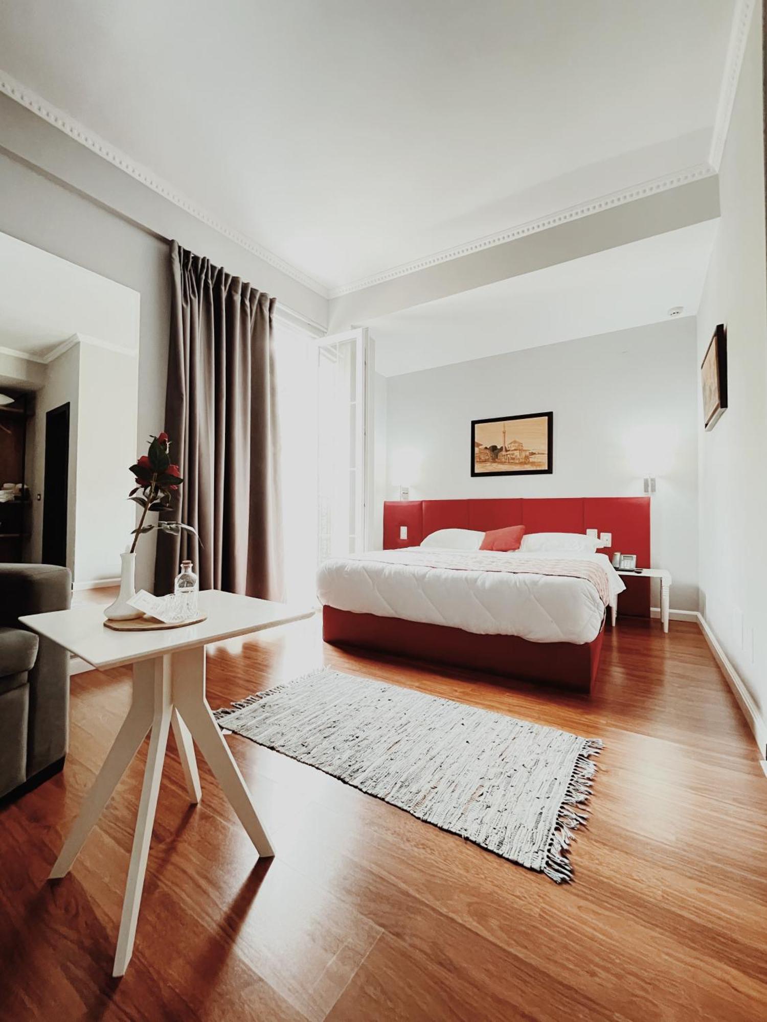 Ruby Palace Vlorë 外观 照片