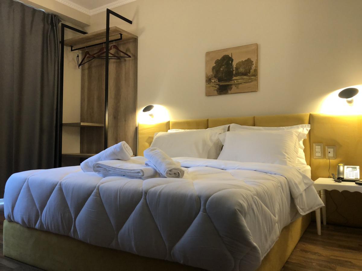 Ruby Palace Vlorë 外观 照片