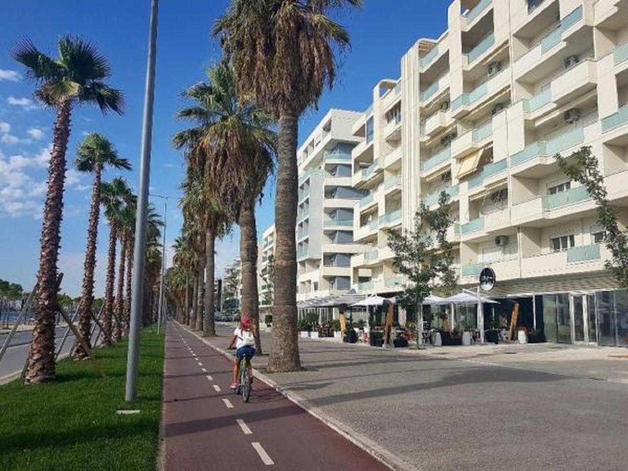 Ruby Palace Vlorë 外观 照片